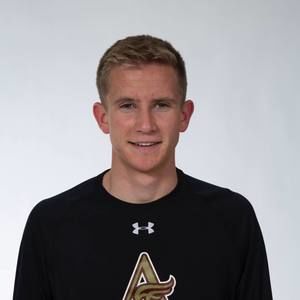 Meet your Posher, Logan